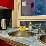 Appartement Authentic Charm And Design In