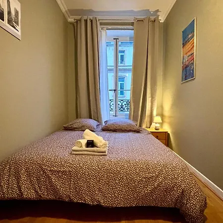 Apartamento T3 In The Heart Of The Of Estrasburgo