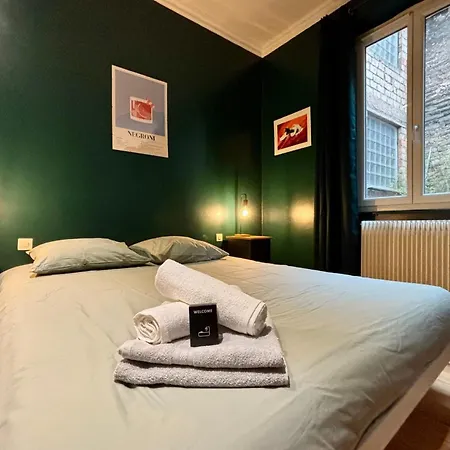 Heart Of Strasbourg Ideal For 4 Straatsburg